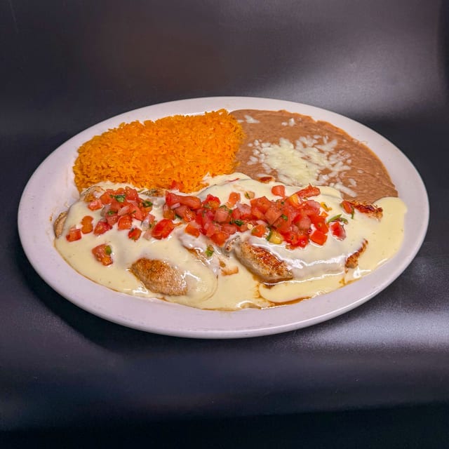Pollo Cheese Dip.