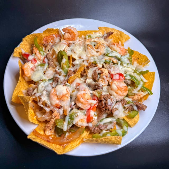 Fajita Nachos Texanos.